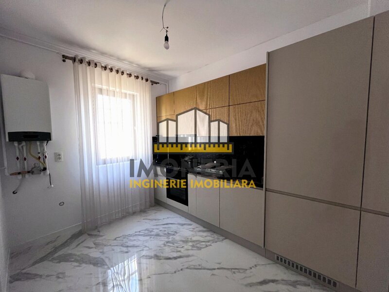 1 Decembrie 2 camere -0% comision -curte 49 mp -metrou 1 Dec -decomandat